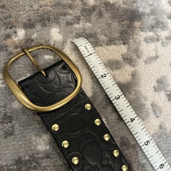 Black and gold studded coach belt - Picture 5 of 6